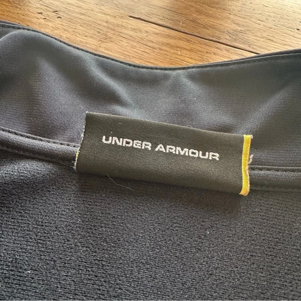 Men’s XL Under Armour Loose Fit Full Zip Knit Jacket